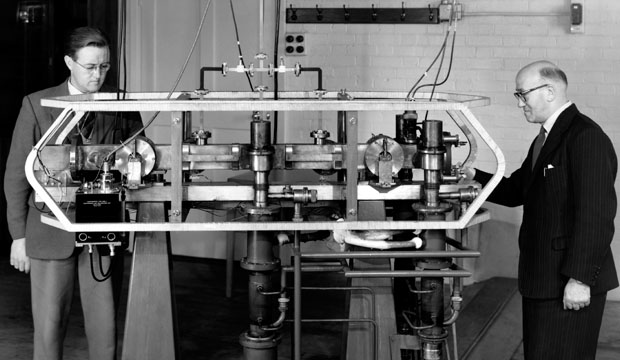 Atomic_Clock-Louis_Essen Properties in Newcastle